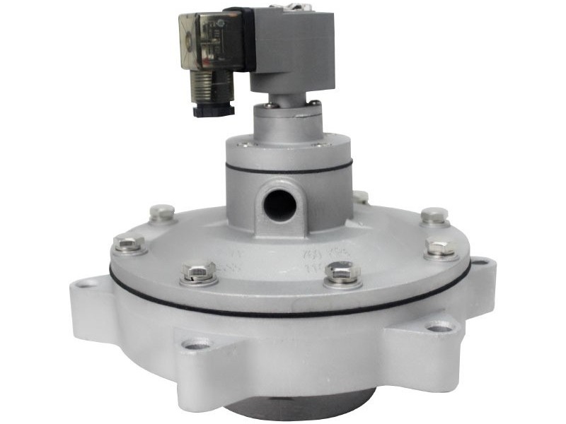 除尘配件：优质脉冲阀 10 万次喷吹，延长设备寿命