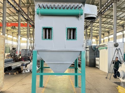 九正通明除尘厂家解析：塑烧板除尘器的工作原理