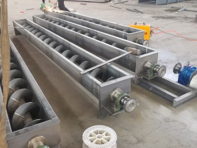 螺旋输送机的优势：工业物料输送的高效解决方案