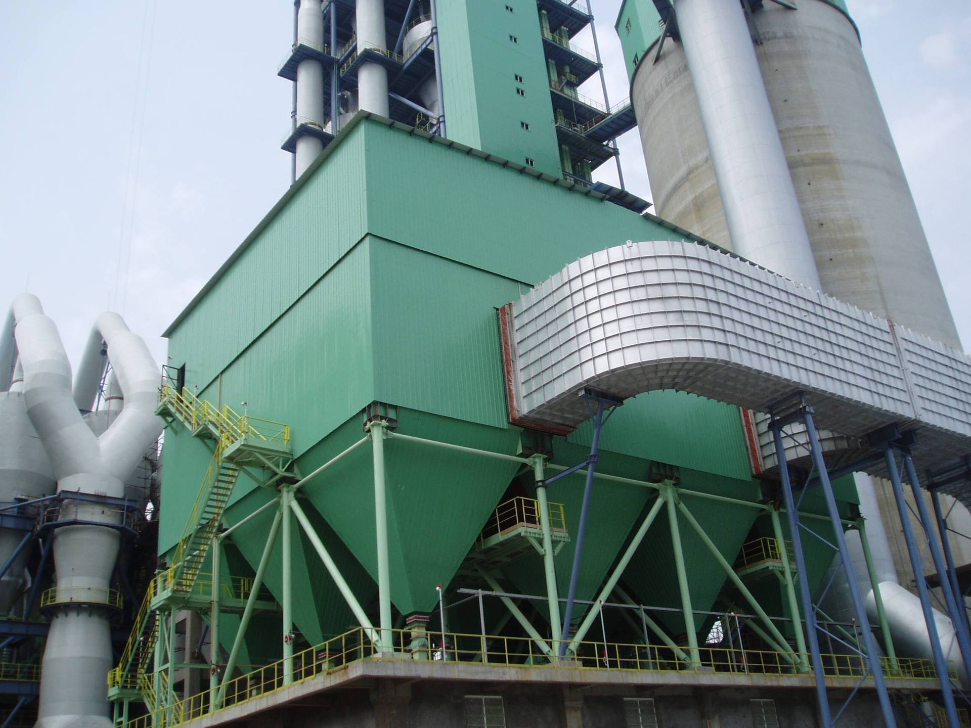 静电除尘器配高频电源：节能又稳，达标不愁