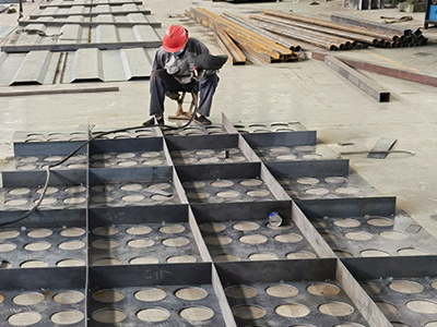 九正通明-除尘器车间一角