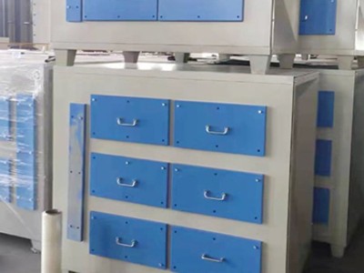 九正通明除尘厂家分享：活性炭吸附箱的场景应用